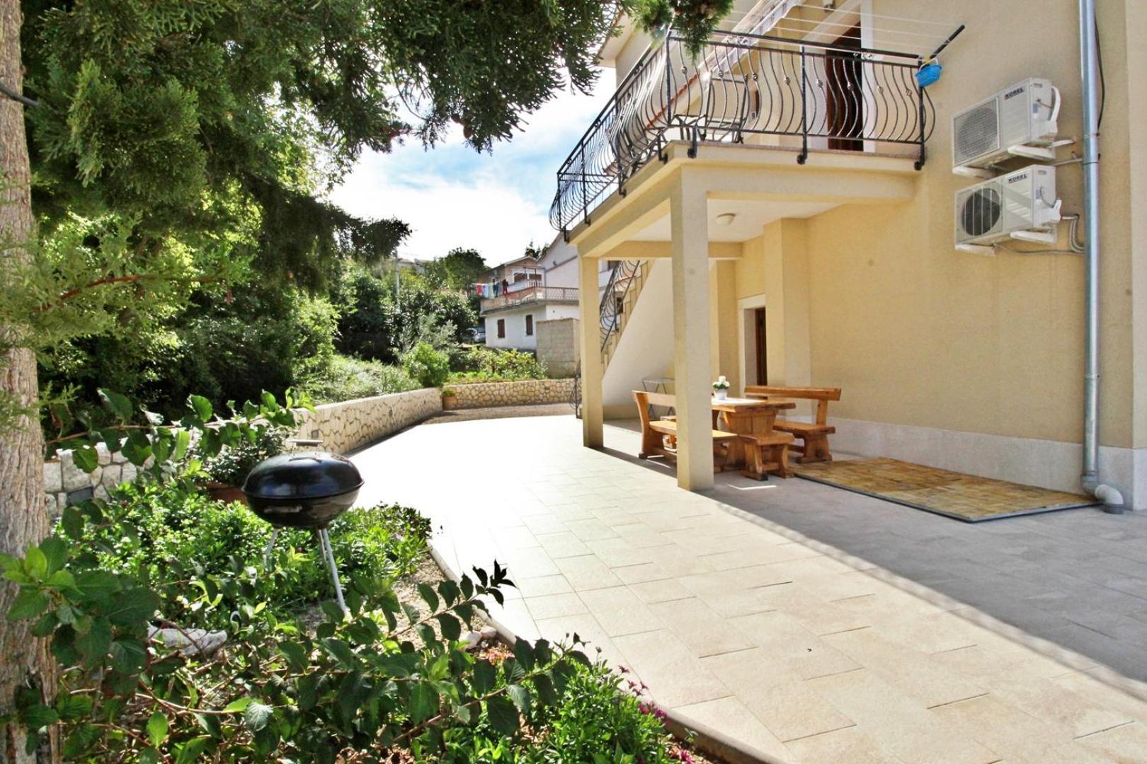 סולינה Apartments Ivanka C. מראה חיצוני תמונה